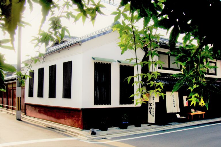 株式会社　冨田屋