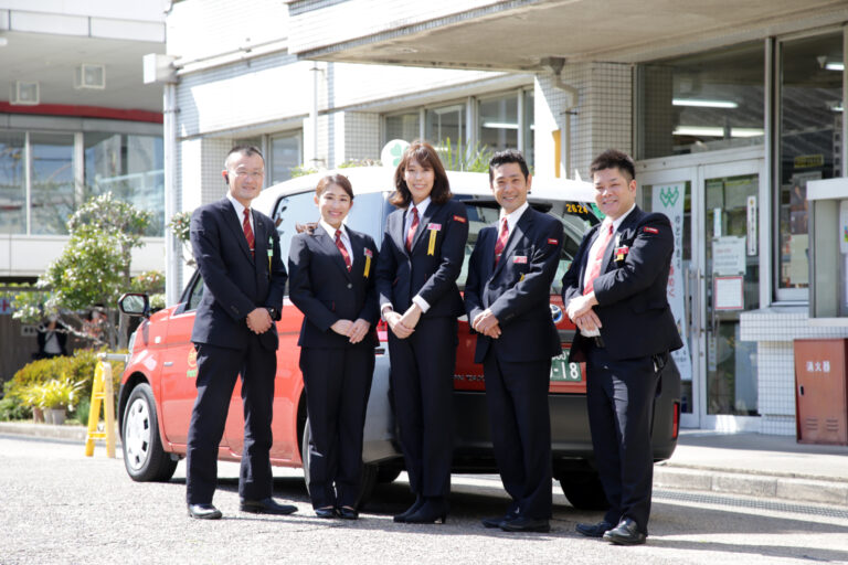 洛陽交運　株式会社　ラクヨータクシー