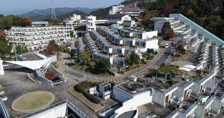 一般財団法人　日本老人福祉財団　京都〈ゆうゆうの里〉