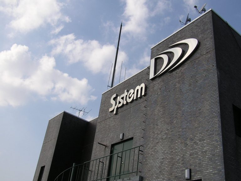 株式会社　システムディ