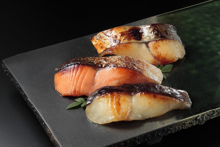 株式会社　京都やま六