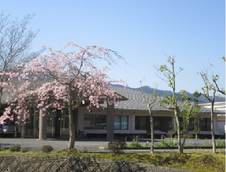 社会福祉法人　成光苑　サンヒルズ紫豊館