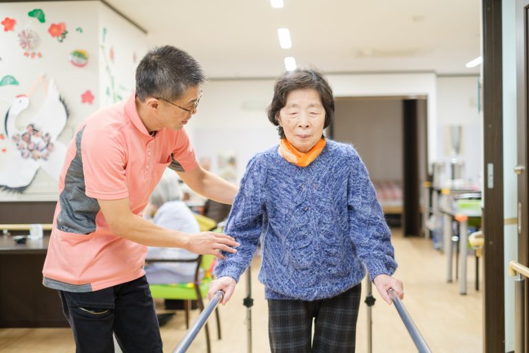 株式会社　YKT企画