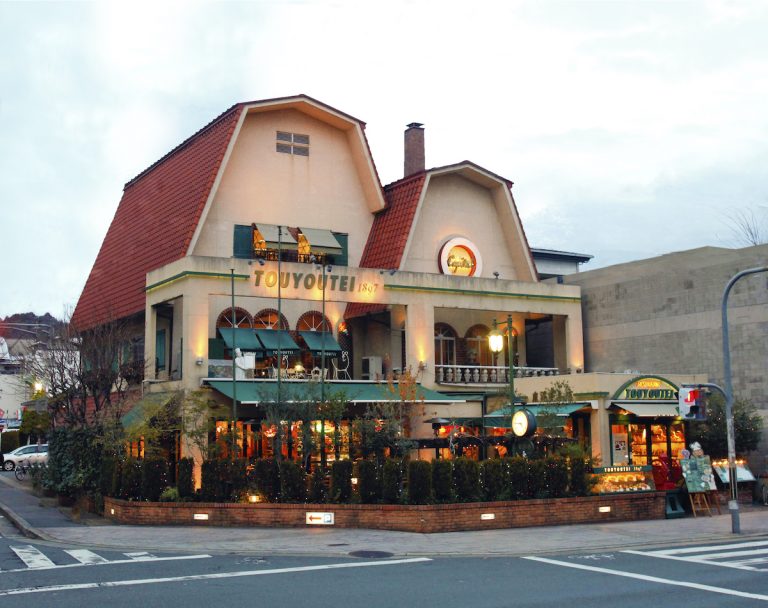 株式会社　キャピタル東洋亭　本店