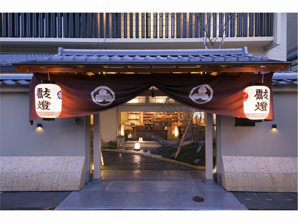株式会社　松井旅館 本館
