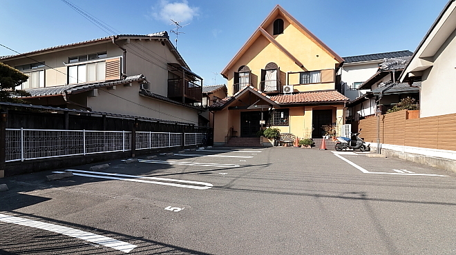 グリルにんじん　株式会社