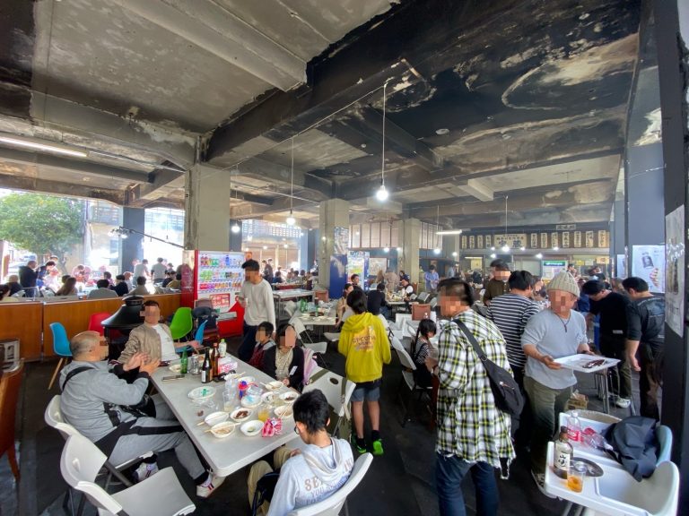 株式会社　三三九