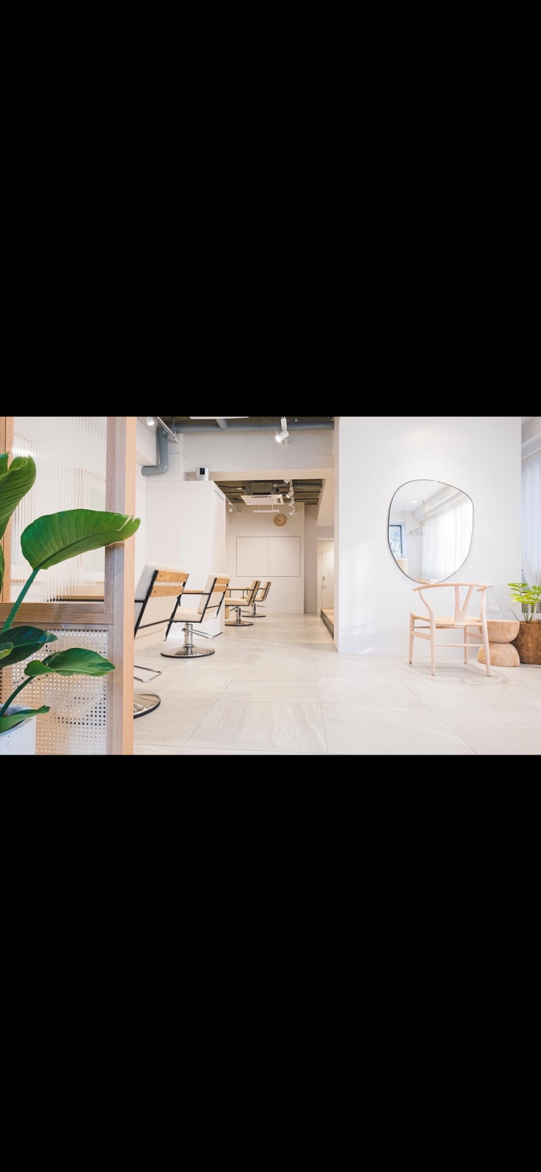 株式会社　knock